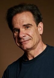 Peter Scolari