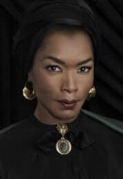 Angela Bassett