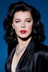 Debi Mazar