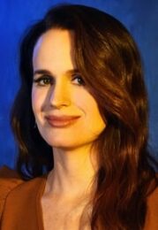 Elizabeth Reaser