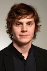 Evan Peters