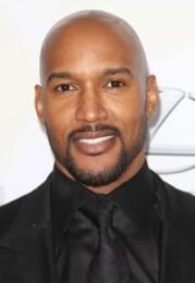 Henry Simmons