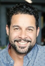 Jon Huertas