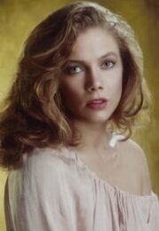 Kathleen Turner