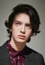 Kodi Smit-McPhee