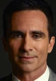 Nestor Carbonell