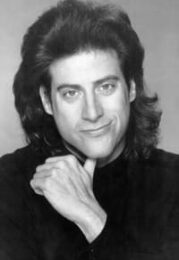 Richard Lewis