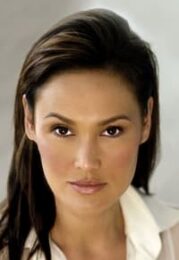 Tia Carrere